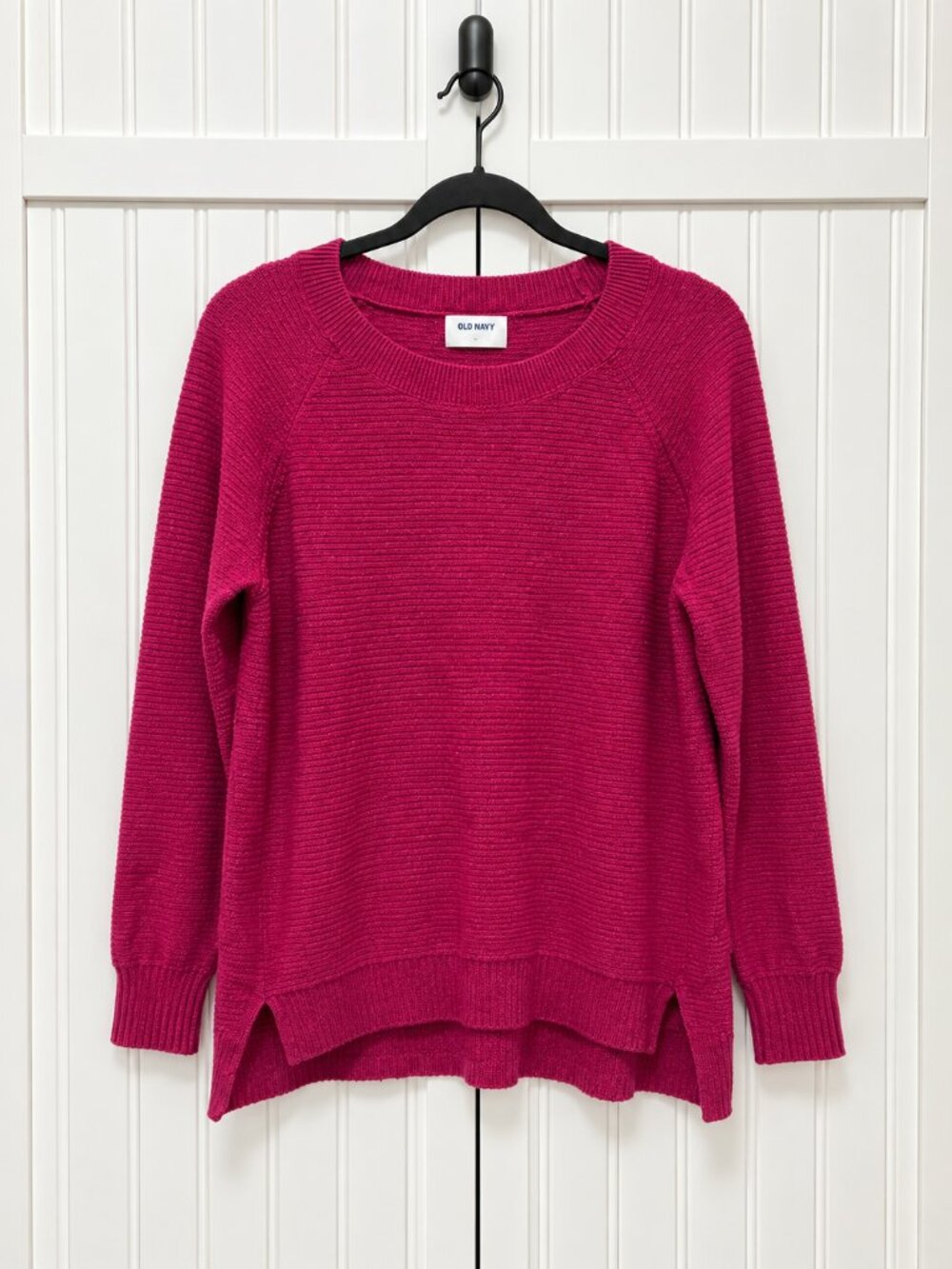 Old Navy Magenta Pink Lightweight Knit Sweater – Women’s Size Large